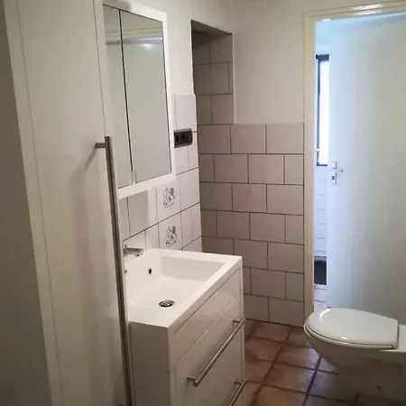 2 Persoons Gastenverblijf, Omgeven Van Rust! Apartment *