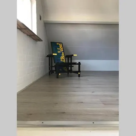 2 Persoons Gastenverblijf, Omgeven Van Rust! Apartment
